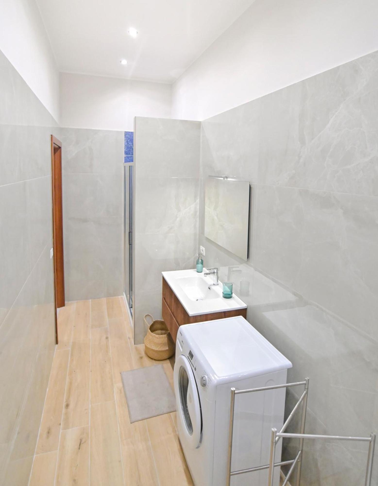 Cozy Central Residence Napoli Exterior photo