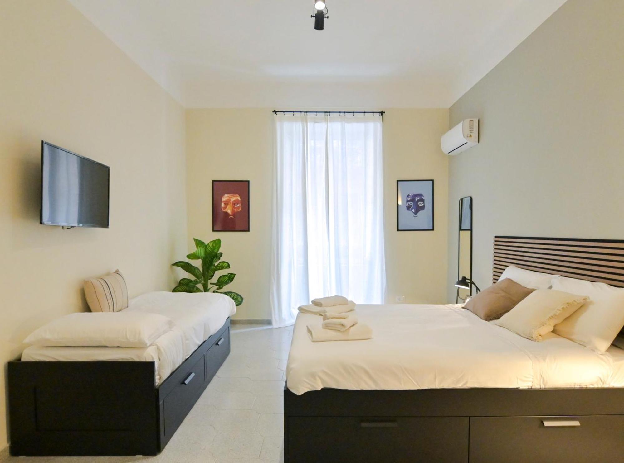 Cozy Central Residence Napoli Exterior photo